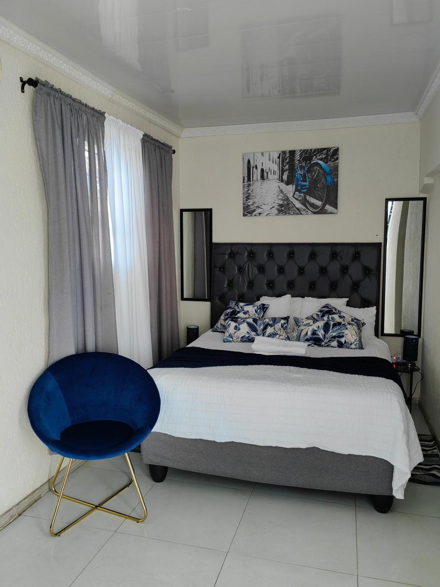 Back Of The Moon Guesthouse Kuruman Exterior foto